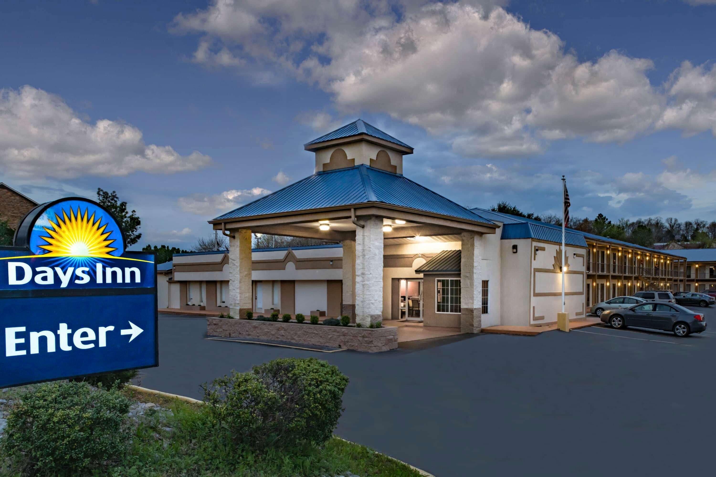 Days Inn By Wyndham Cookeville Bagian luar foto