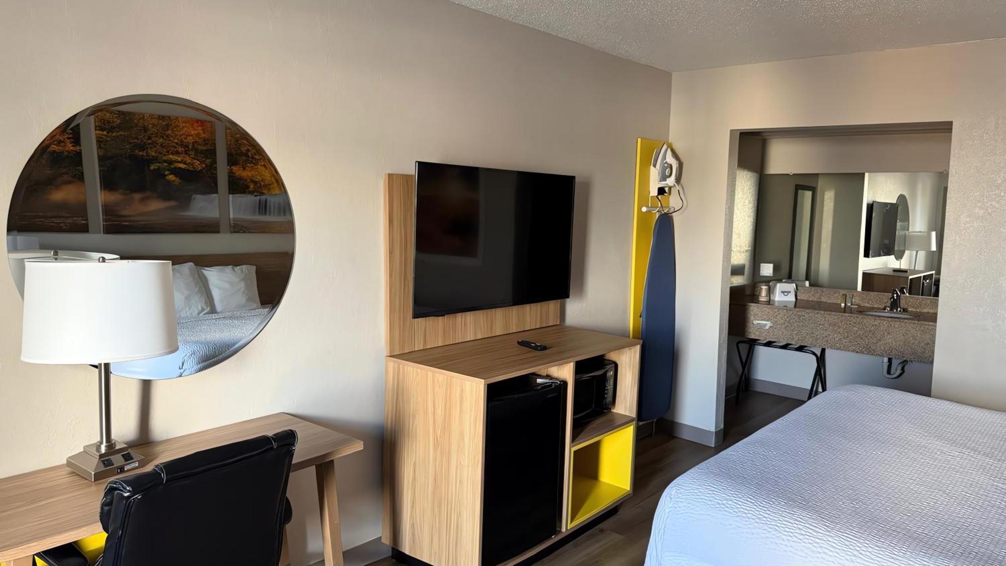 Days Inn By Wyndham Cookeville Bagian luar foto