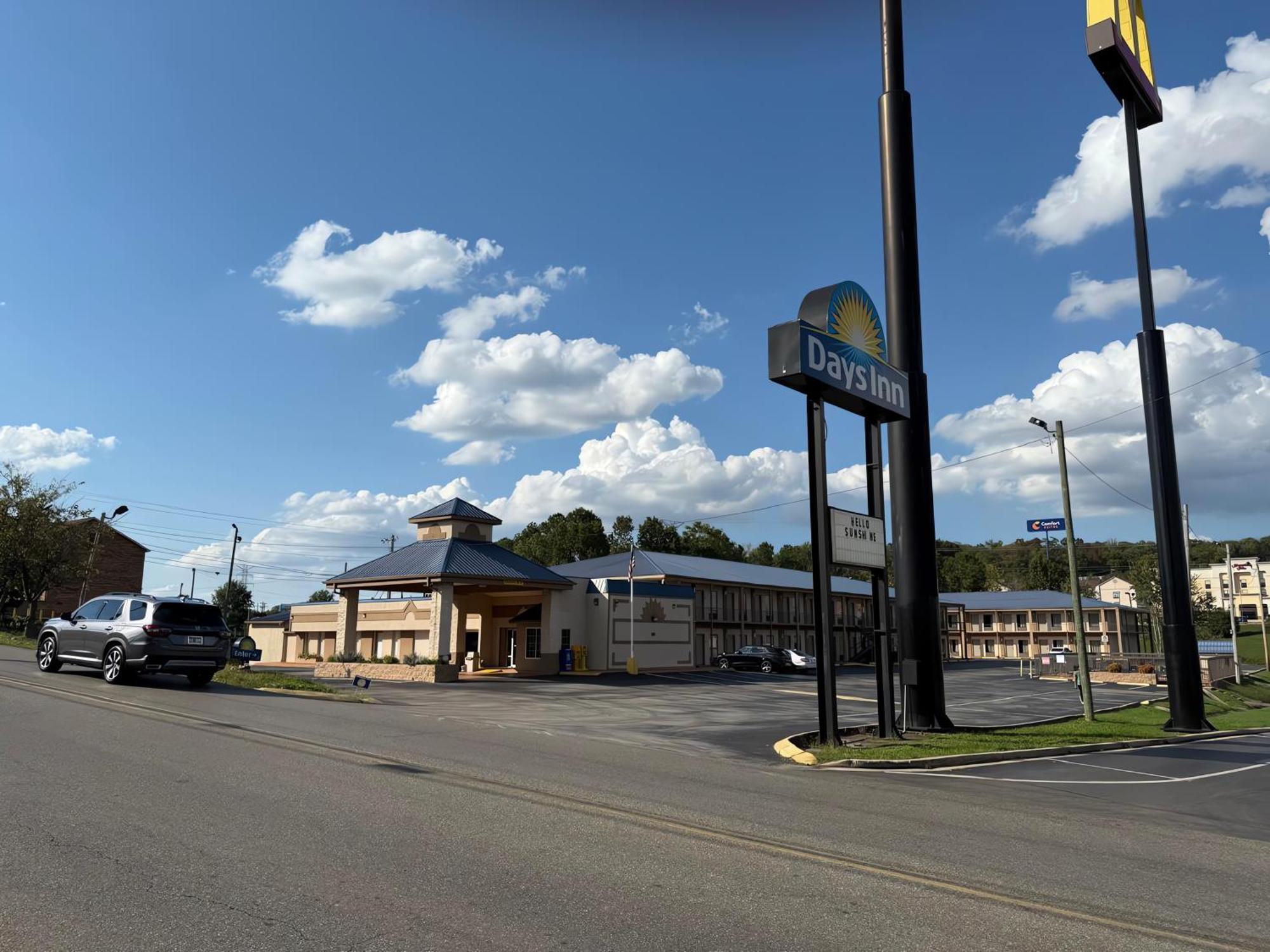 Days Inn By Wyndham Cookeville Bagian luar foto