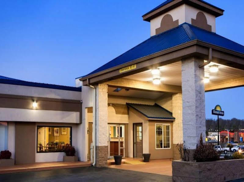 Days Inn By Wyndham Cookeville Bagian luar foto
